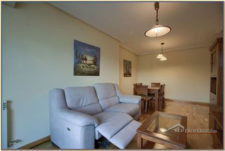 Piso en alquiler en Las Eras de Renueva en León