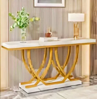 Mesa consola efecto mármol y metal dorado