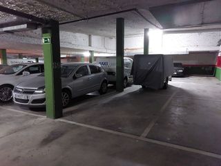 Garaje en venta en San Andrés en Madrid