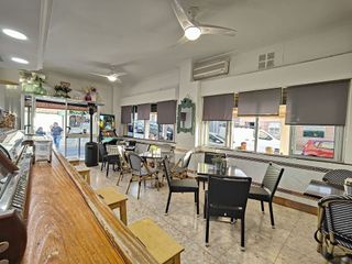 Bar en alquiler en Centro en Tomares