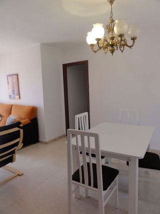 Piso en alquiler en La Luz - El Torcal en Málaga