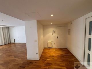 Piso en alquiler en Centro en Murcia