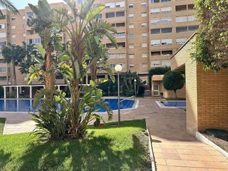 Piso en venta en Babel en Alicante