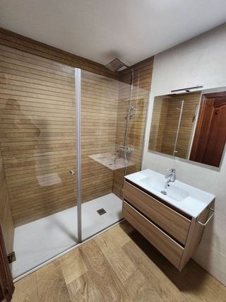 Piso en alquiler en Crta. De la Sierra en Granada