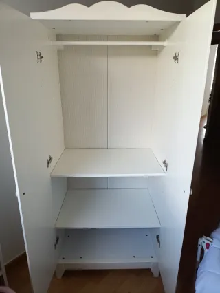 Armario infantil blanco