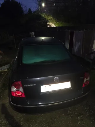 Volkswagen Passat 2004 para reparar