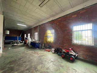 Edificio en venta en A Gándara en Narón