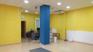 Local comercial en venta en Centro en Segovia