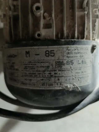 Hormigonera Camac M 85