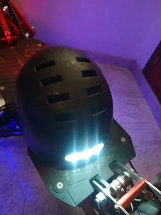 Patinete Eléctrico Negro y Rojo