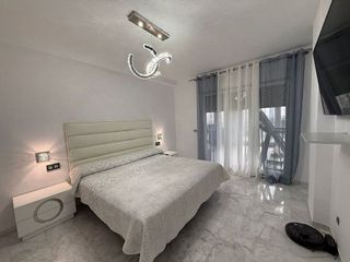 Piso en alquiler en Cabo Pino - Reserva de Marbella en Marbella