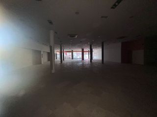 Local comercial en alquiler en Centro - Doña Mercedes en Dos Hermanas
