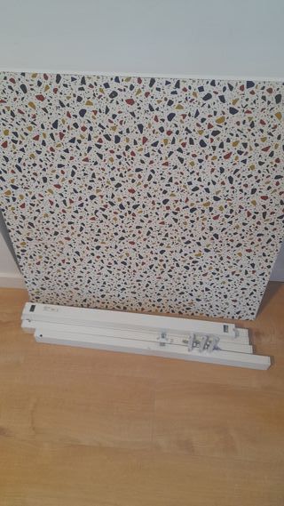 Mesa de terraza y 2 sillas