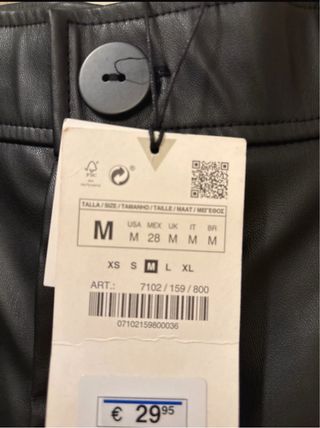 Pantalón crop polipiel negro Talla M