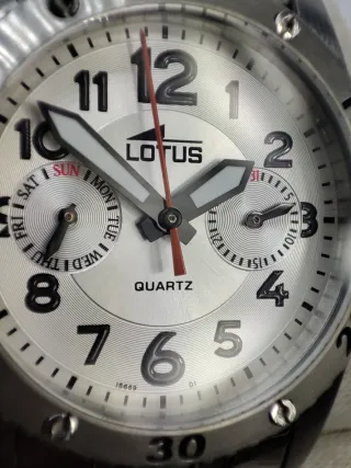 Reloj Lotus Niño 15669 Plata/Blanco