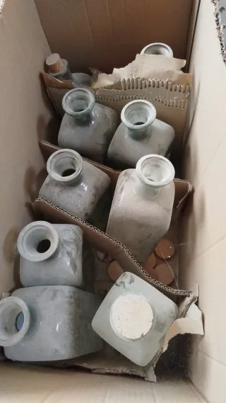 Botella de cristal con grifo