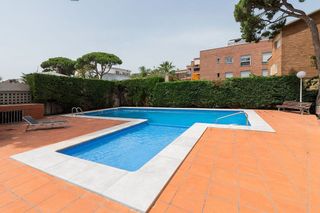 Piso en alquiler en Lluminetes en Castelldefels