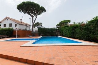 Piso en alquiler en Lluminetes en Castelldefels