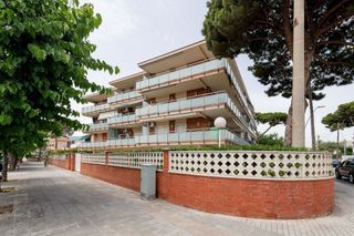 Piso en alquiler en Lluminetes en Castelldefels