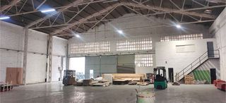 Nave industrial en alquiler en Centre en Hospitalet de Llobregat, L´
