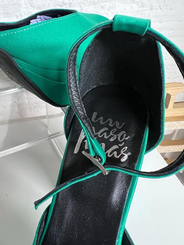 Zapatos Plataforma Un Paso Mas Verde T.37