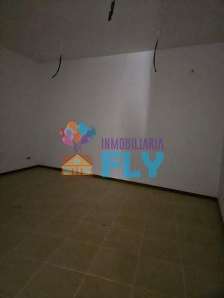 Local comercial en alquiler en Casco Viejo en Ourense