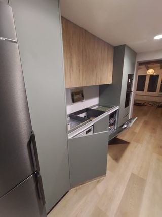 Carpintero. Montador de Muebles y Cocina. Salones.