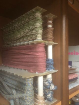 Passamaneria tessuto marrone e verde 7 rocche