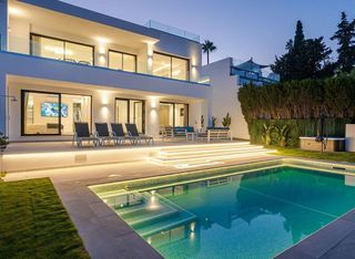 Casa adosada en alquiler en Playa Bajadilla - Puertos en Marbella