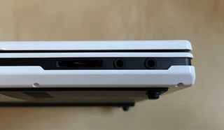 Portátil Fujitsu Siemens AMILO Wi-Fi Bluetooth