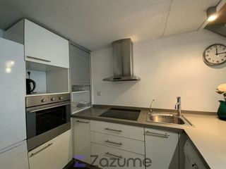 Piso en alquiler en Zona Avenida al Vedat en Torrent