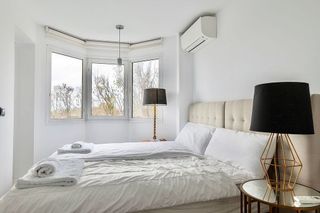 Ático en alquiler en Puerto Banús en Marbella