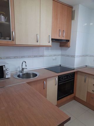 Piso en alquiler en Santa Cruz - Industria - Polígono Campollano en Albacete