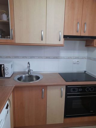 Piso en alquiler en Santa Cruz - Industria - Polígono Campollano en Albacete