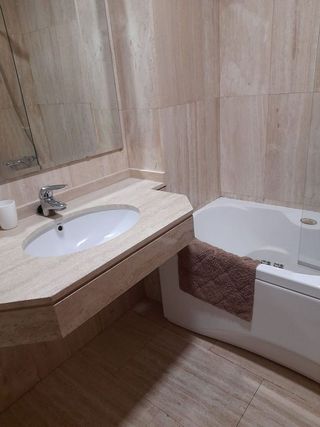 Piso en alquiler en Santa Cruz - Industria - Polígono Campollano en Albacete