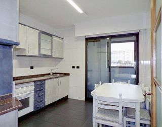 Piso en alquiler en Areal – Zona Centro en Vigo