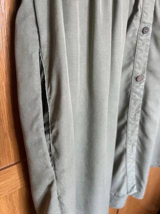 Camisa/Vestido Zara Verde Oliva con bolsillos.