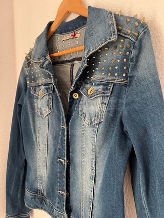 Chaqueta Vaquera Stradivarius Talla L