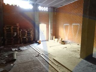 Local comercial en venta en Rollo - Puente Ladrillo en Salamanca