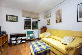 Piso en venta en Camino de Ronda - Rosaleda en Granada