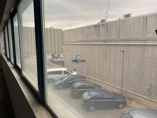 Nave industrial en alquiler en Reyes Católicos en Alcalá de Henares