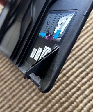 Impresora HP Deskjet 1050A Gris