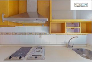 Piso en venta en Bola de Oro - Serrallo en Granada