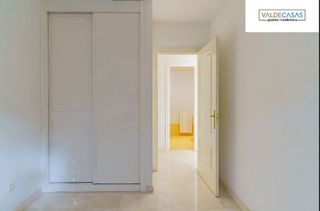 Piso en venta en Bola de Oro - Serrallo en Granada