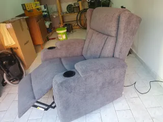 Poltrona recliner alzapersone massaggiante riscald