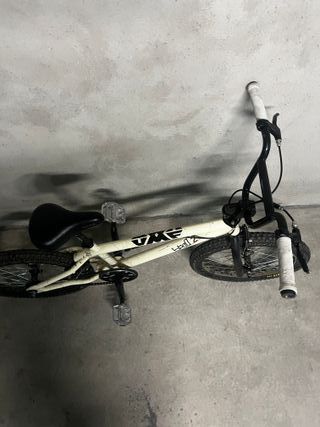 Bicicleta BMX UMF Fredy