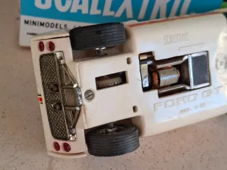 SCALEXTRIC FORD GT40