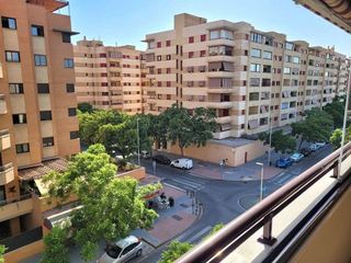 Piso en venta en Martín Carpena - Torre del Río en Málaga