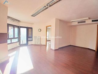 Piso en venta en Ruiseñores en Zaragoza