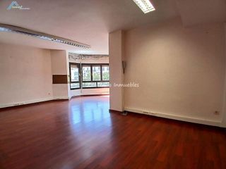 Piso en venta en Ruiseñores en Zaragoza